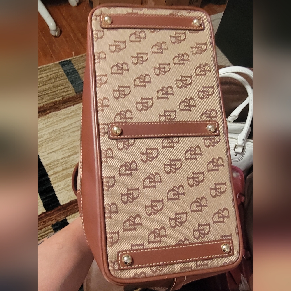 Dooney and Bourke Handbag - Picture 2 of 6